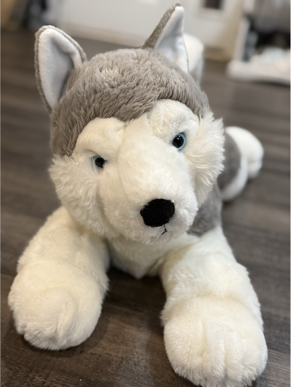 Aurora Realistic Gray Husky Wolf 26”  Blue Eyes Dog Plush Large 2016 Rare